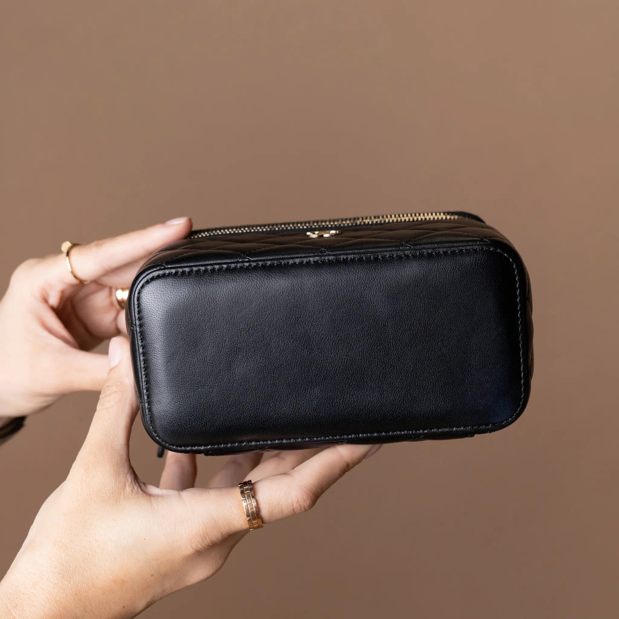 Chanel CC Quilted Lambskin Vanity Case with Chain — Back View