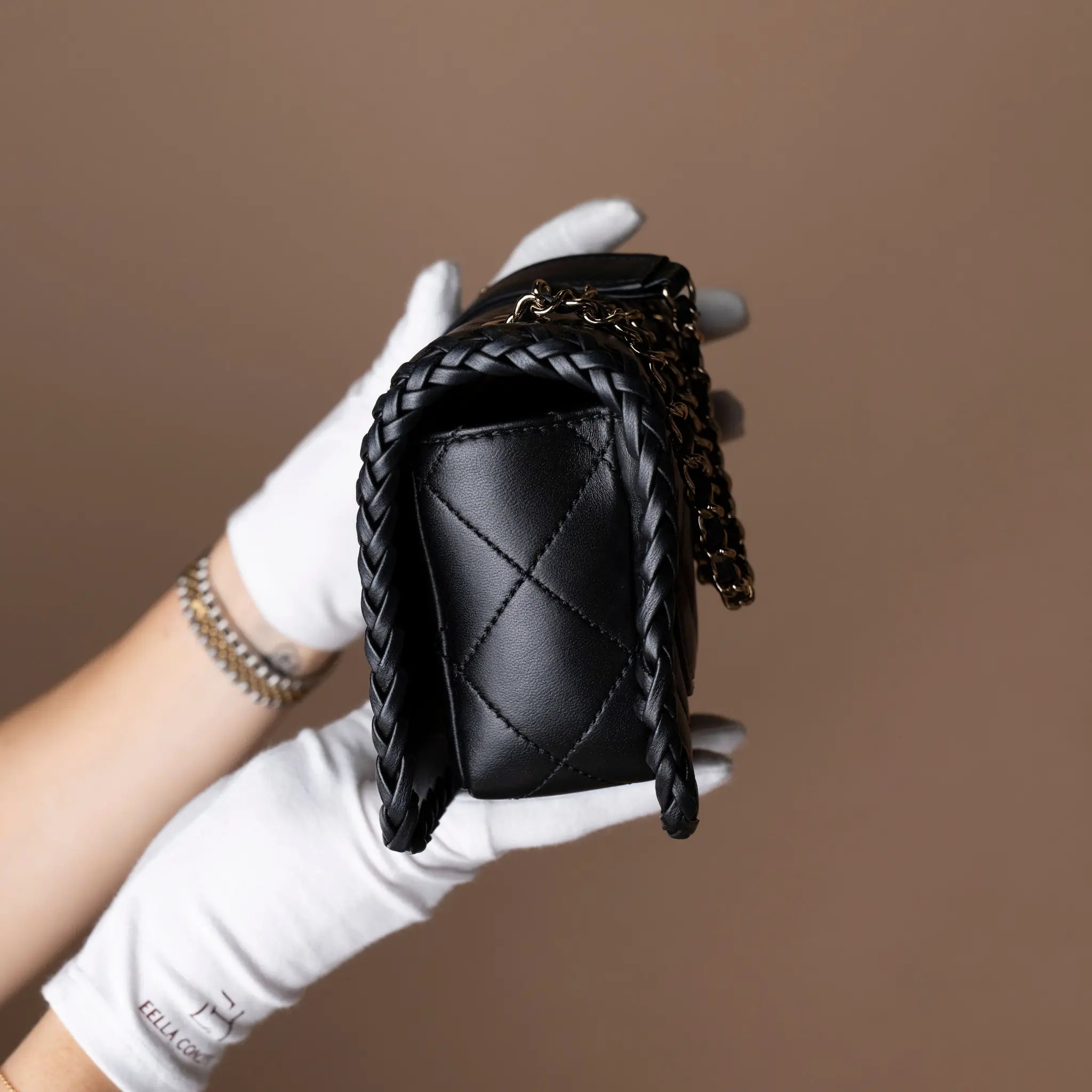 Chanel CC Quilted Lambskin Whipstitch Full Flap — Close-up Detail