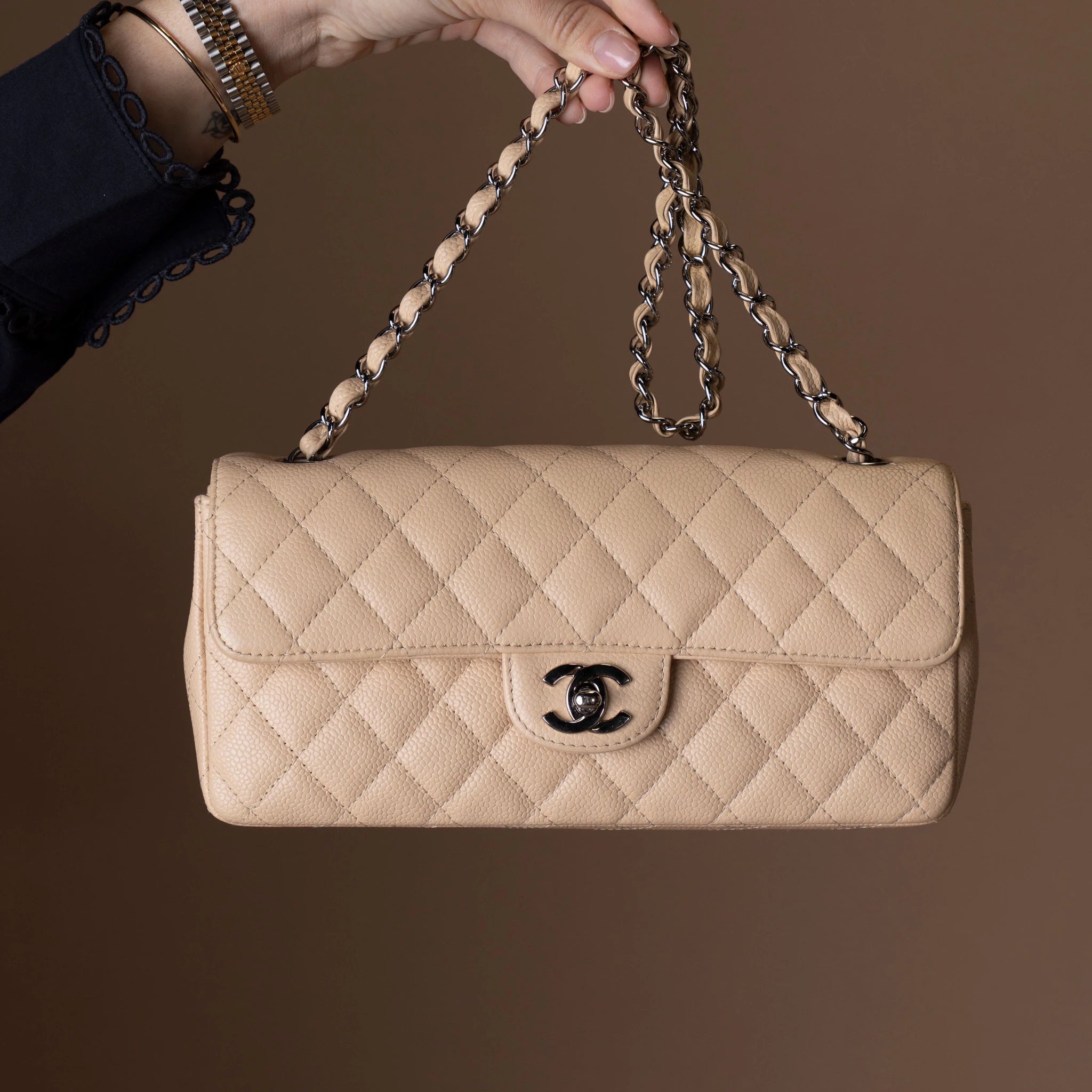 Chanel Classic Caviar East West Single Flap