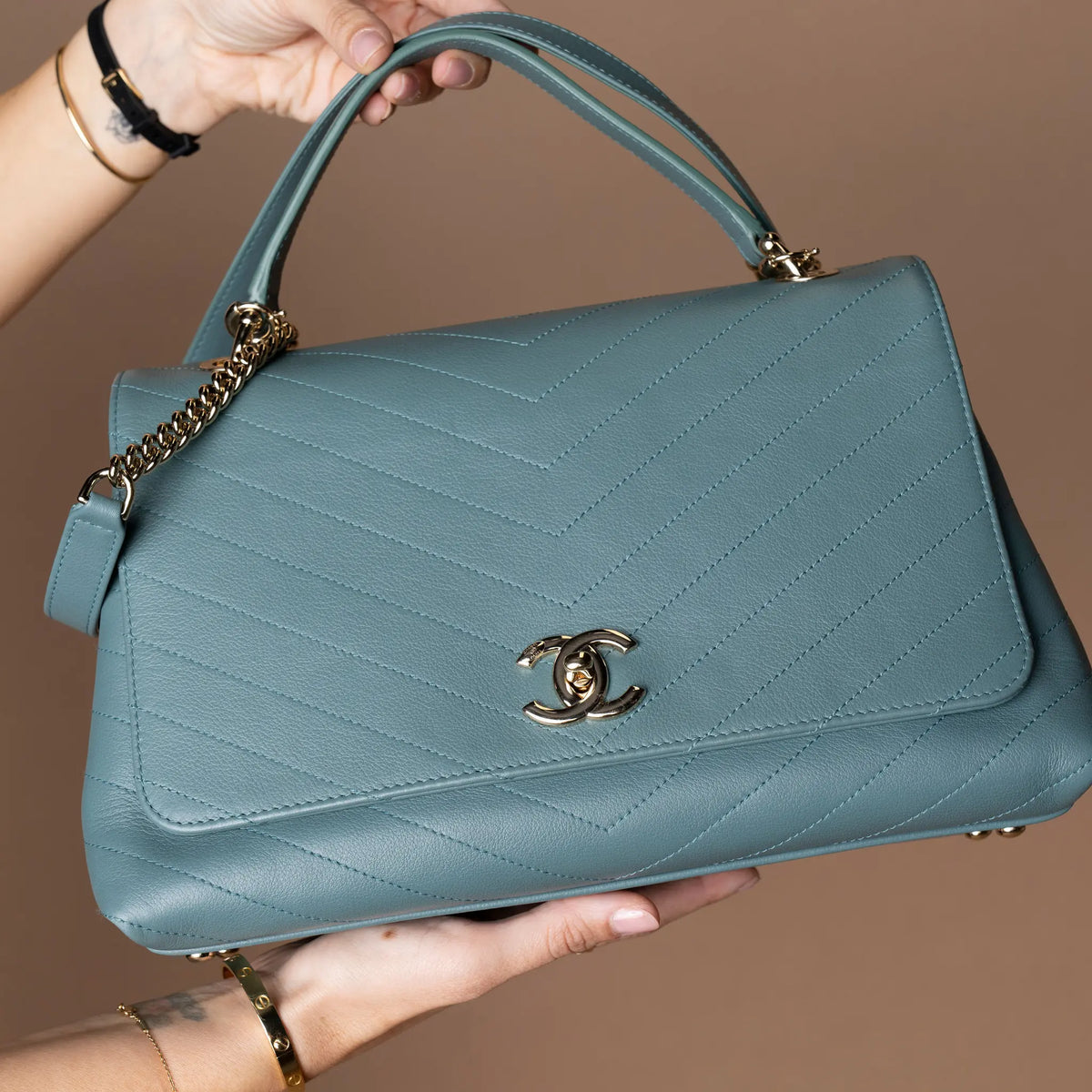 Chanel Coco Handle Chevron — Detail View