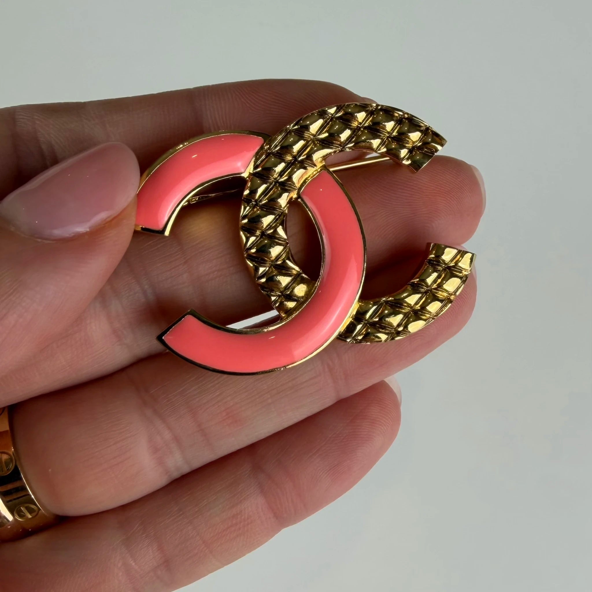 Chanel Gold Plated Quilted CC Enamel Brooch