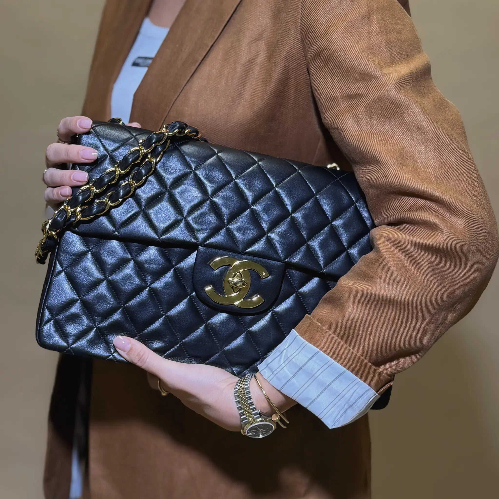 Chanel Maxi Quilted Lambskin Single Flap — Close-up Detail