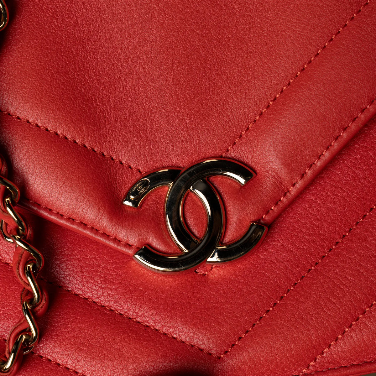 Chanel Medium CC Chevron Calfskin Envelope Flap — Front View