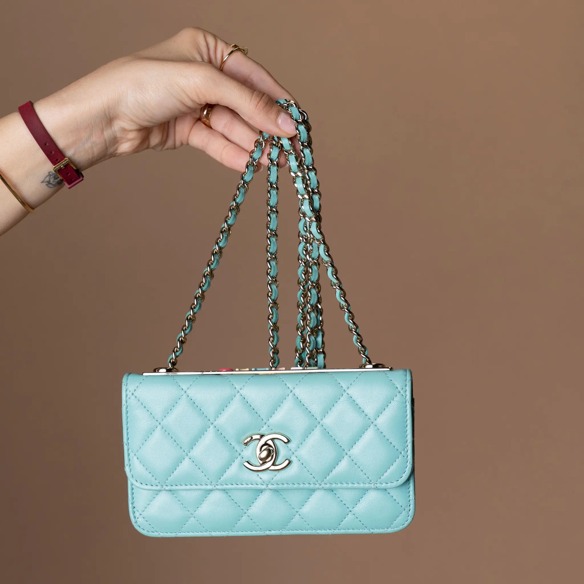 Chanel Quilted Lambskin Trendy CC Wallet On Chain — Featured Image
