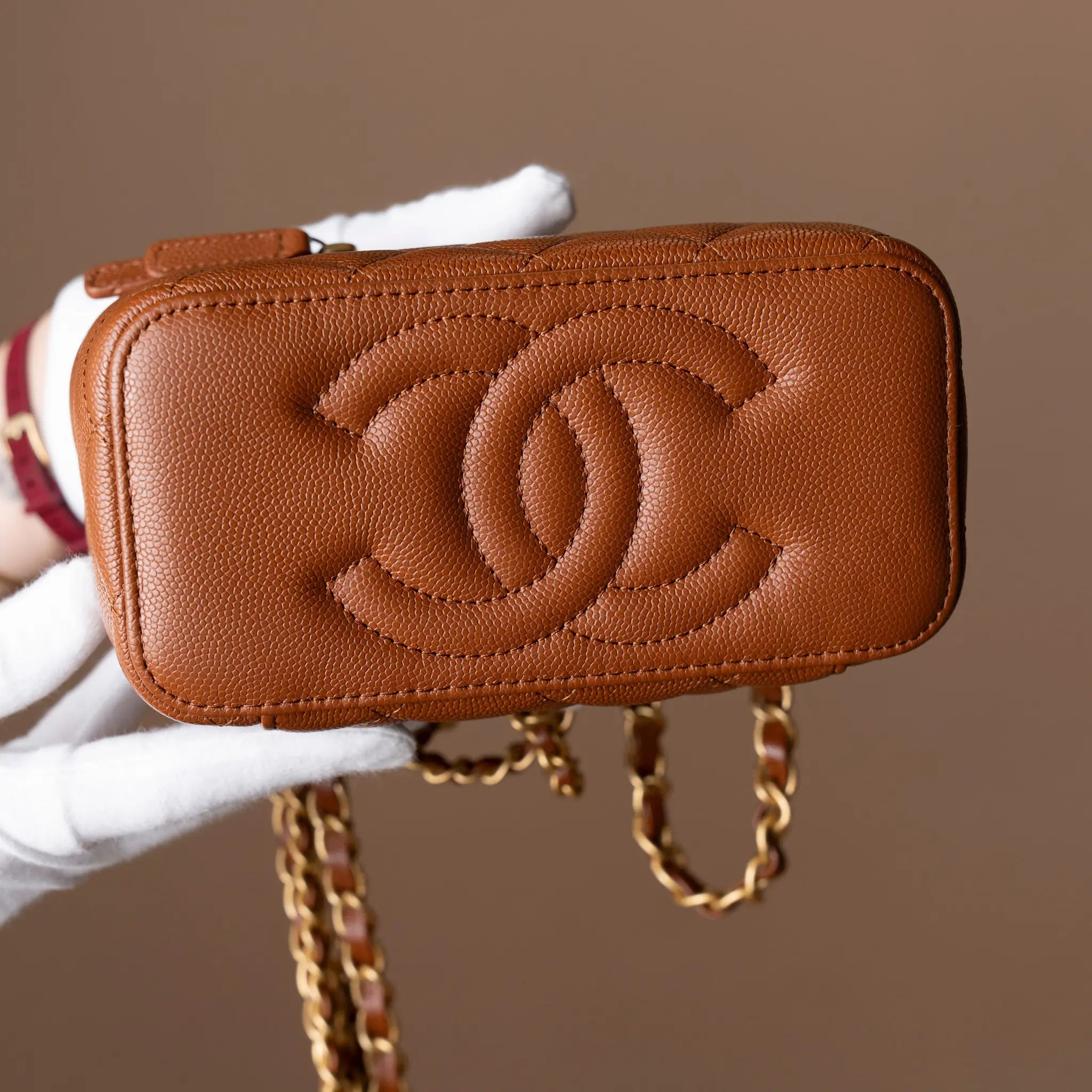 Chanel Small Quilted Caviar Vanity Case With Chain — Detail View