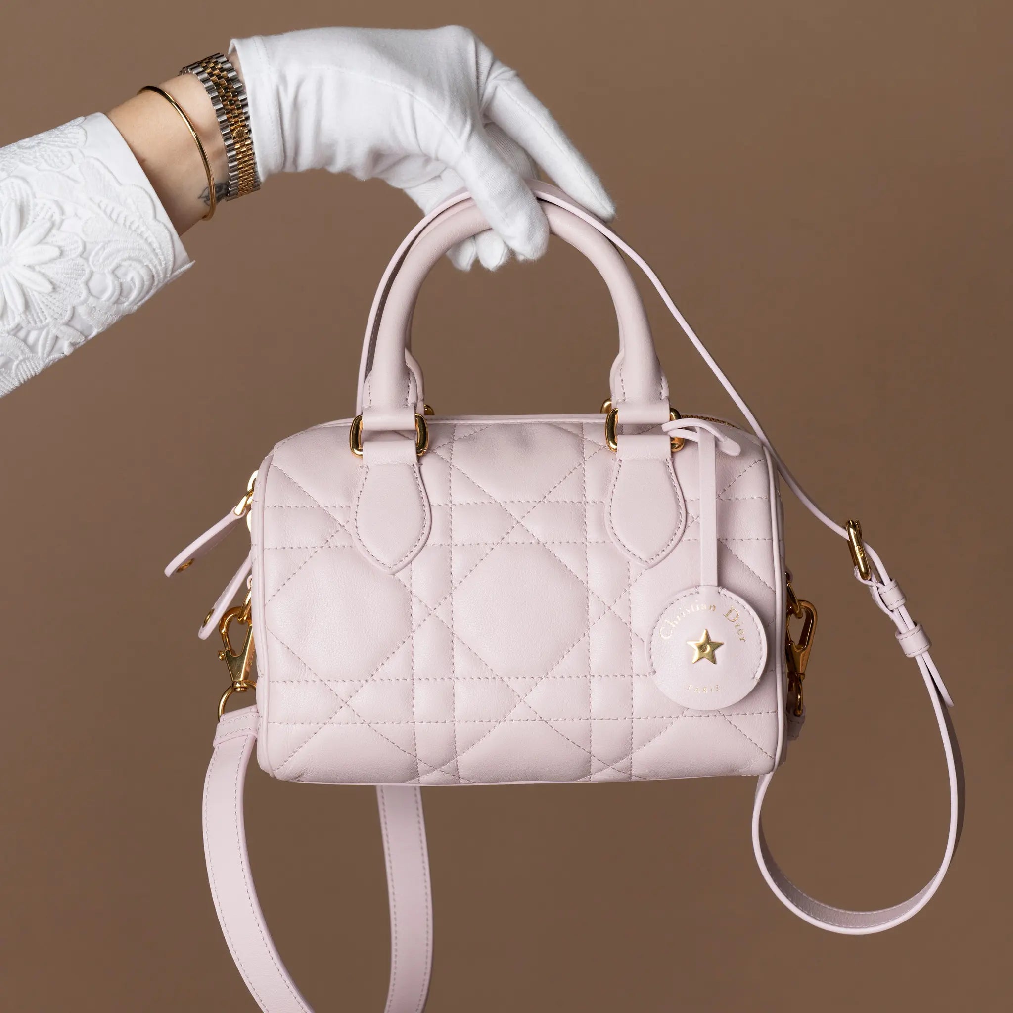 Dior Calfskin Macrocannage Groove 20 — Detail View