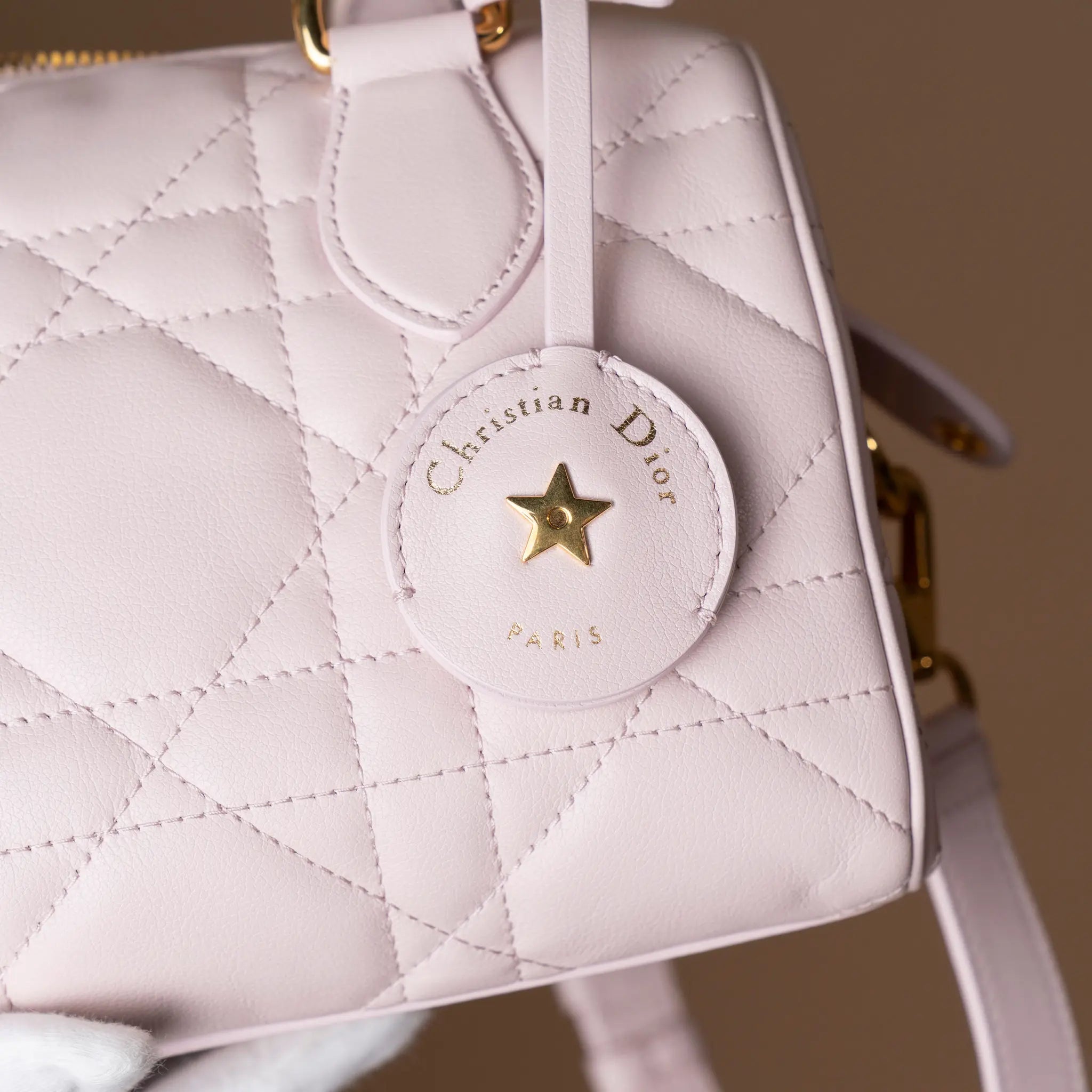 Dior Calfskin Macrocannage Groove 20 — Additional View