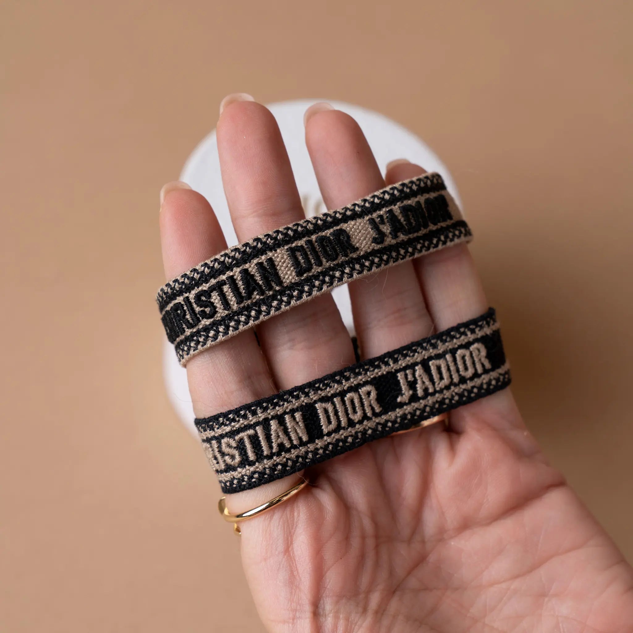 Dior Conjunto 2 pulseiras — Back View