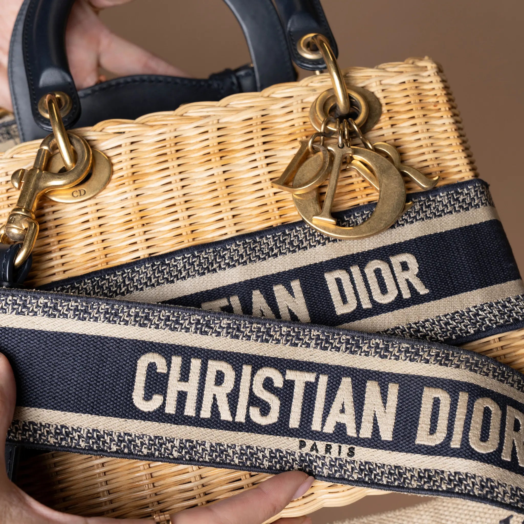Dior Medium Wicker Oblique Lady Dior — Close-up Detail