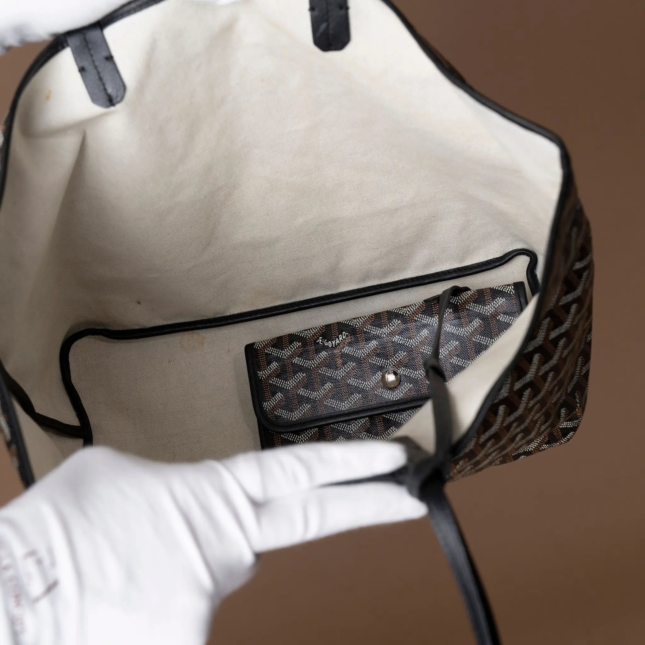 Goyard Goyardine Saint Louis PM — Interior Detail