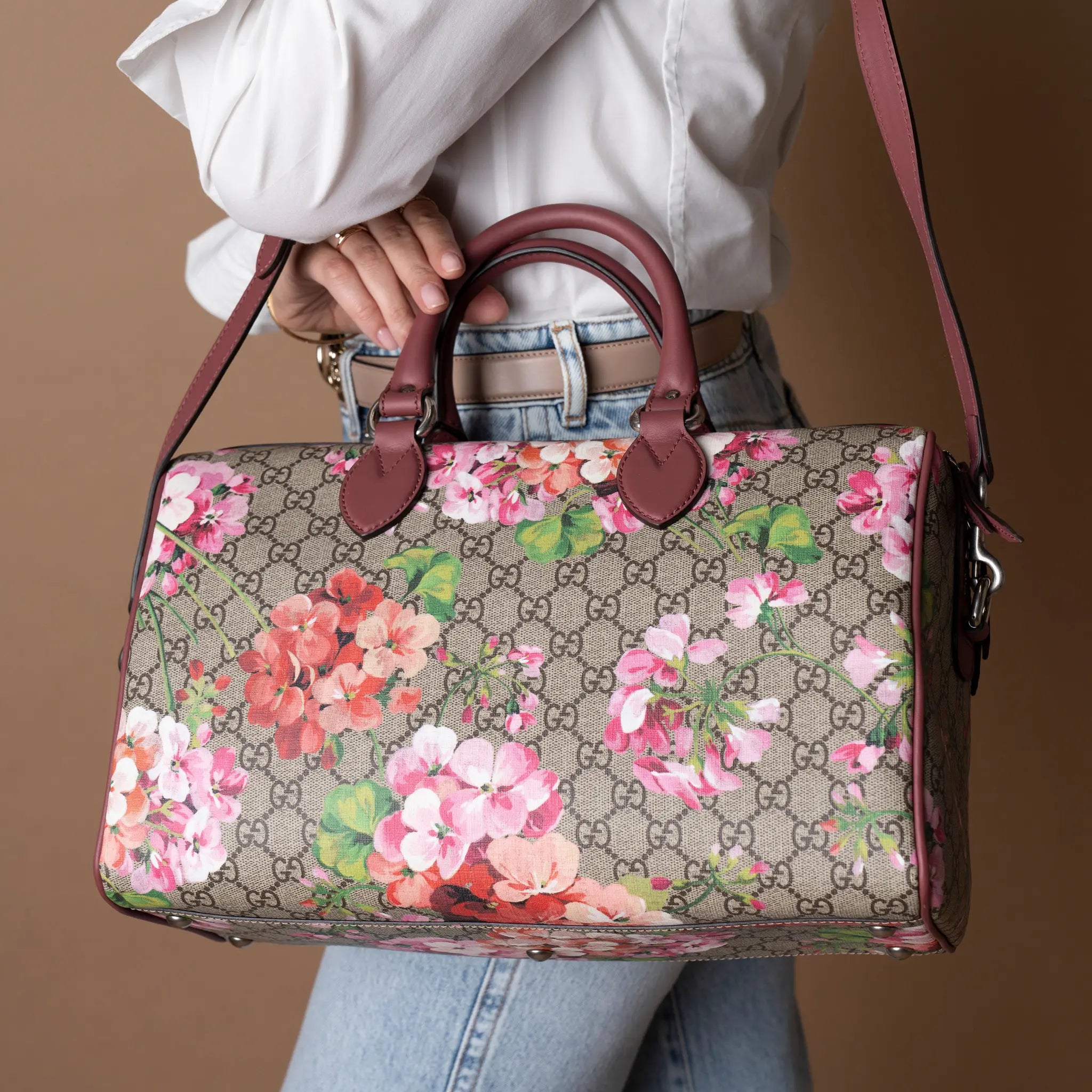 Gucci GG Blooms Supreme Large Boston Top Handle Bag — Close-up Detail