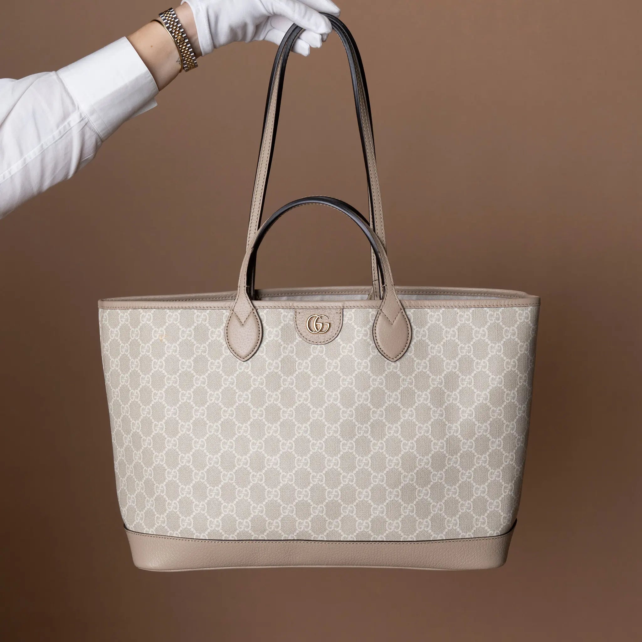 Gucci Medium GG Supreme Ophidia Tote — Front View