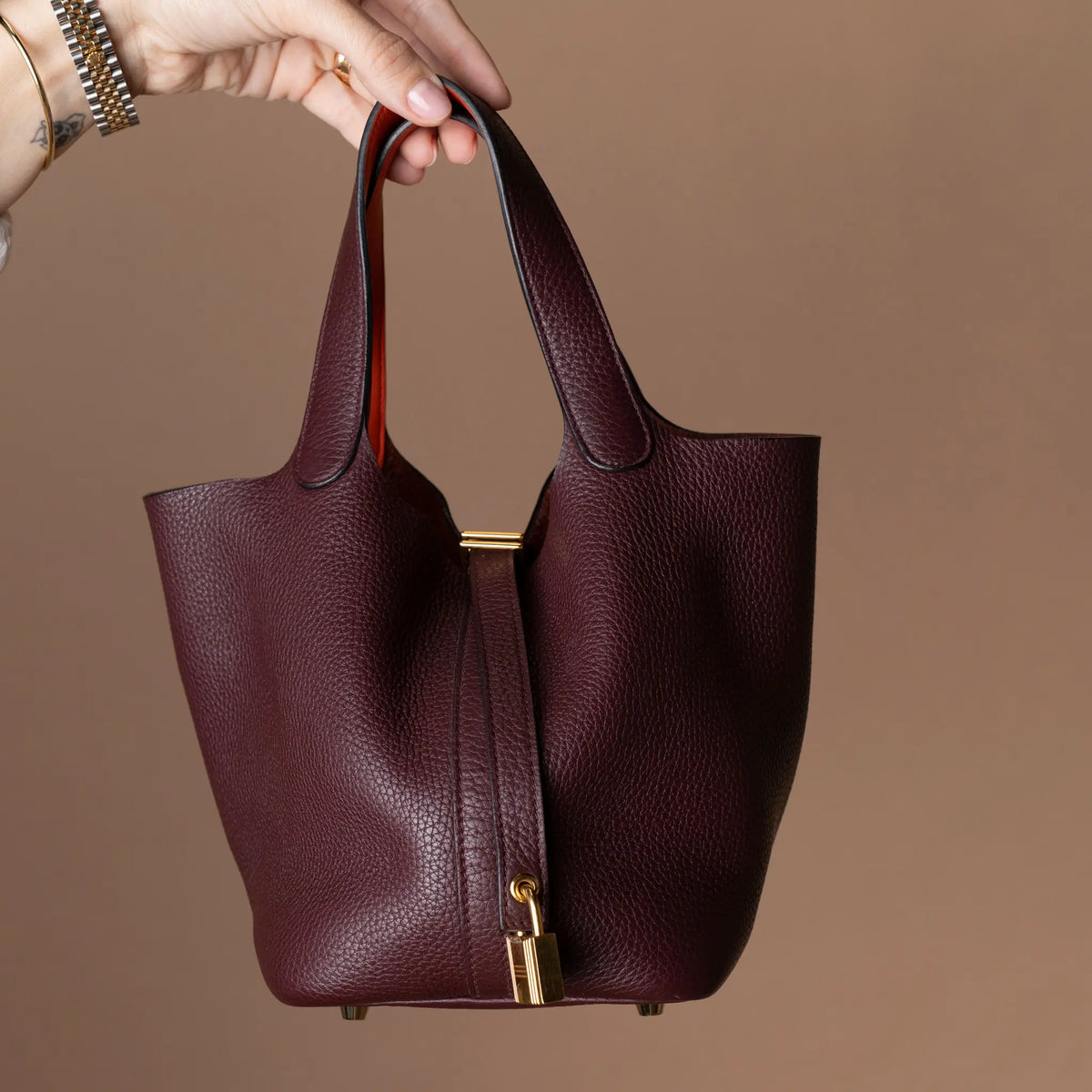 Hermès Clemence and Swift Picotin Lock 18 Eclat — Featured Image