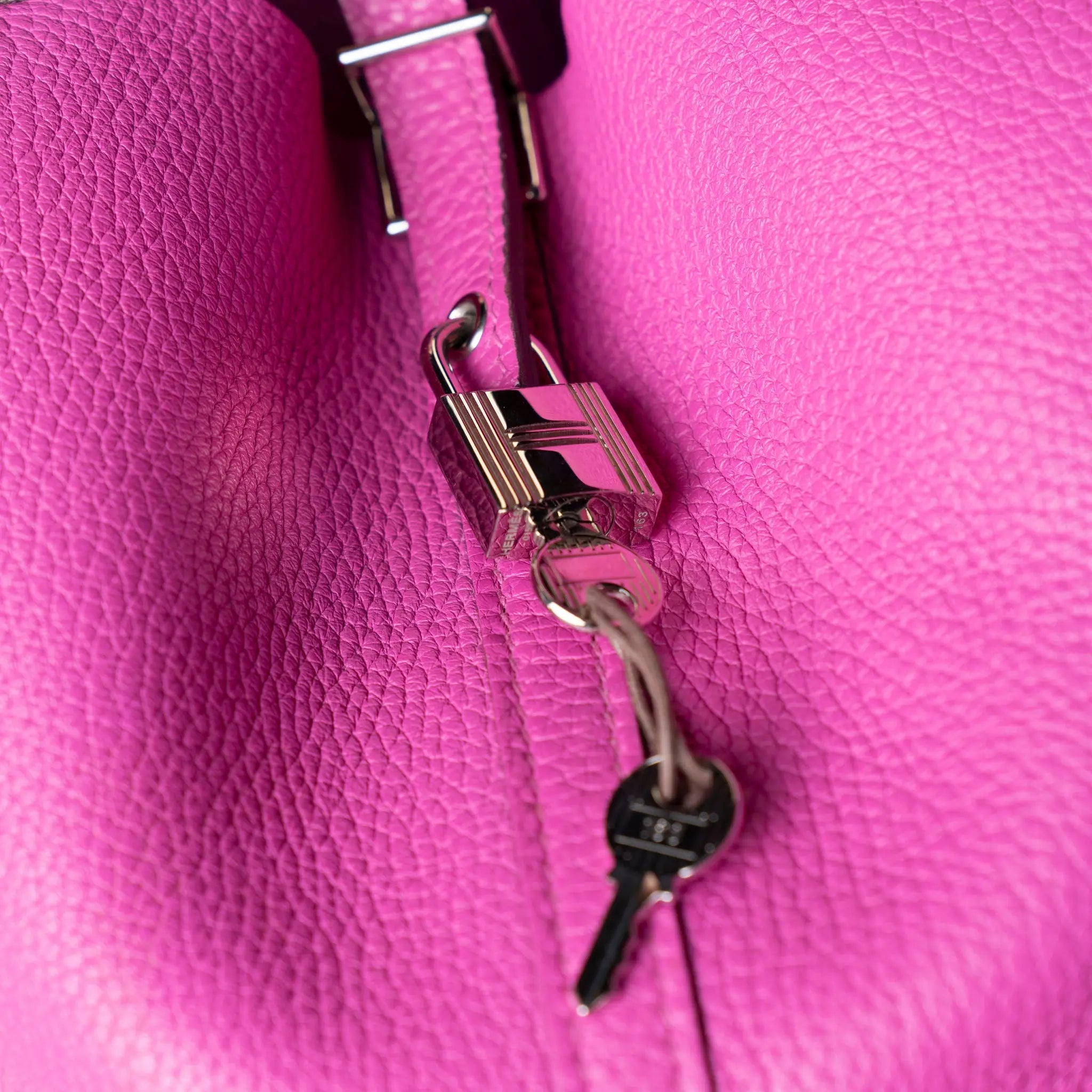 Hermès Clemence Picotin Lock 18 — Side Profile