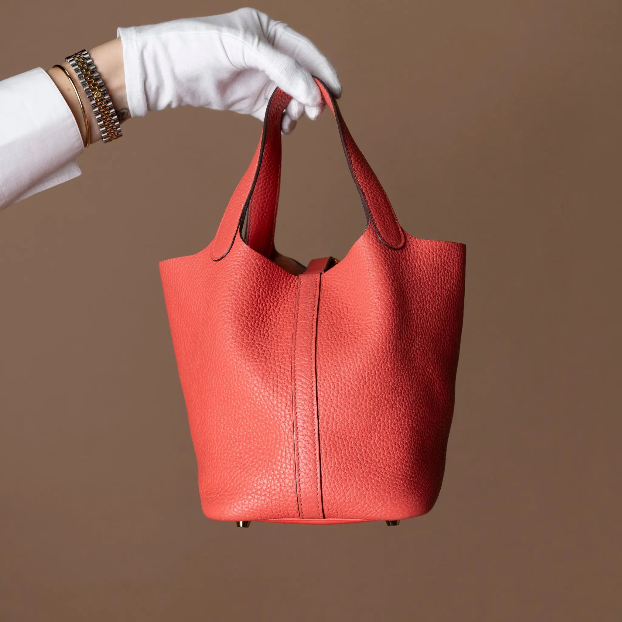 Hermès Clemence Picotin Lock 18 — Detail View
