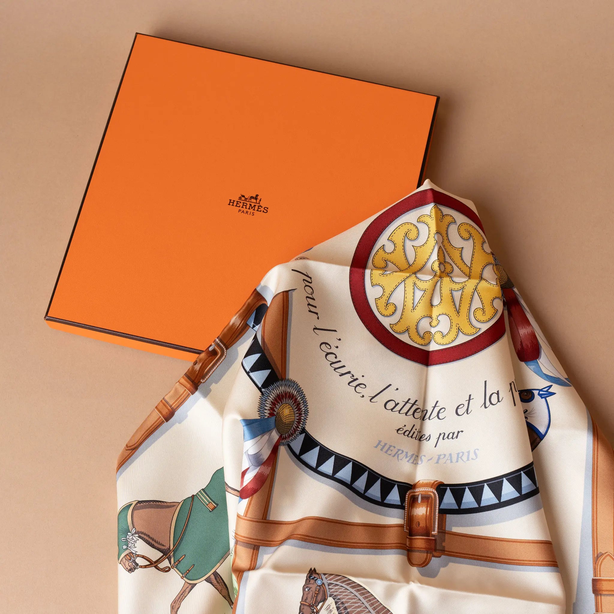 Hermès Couvertures et Tenues de Jour Forever Scarf — Front View