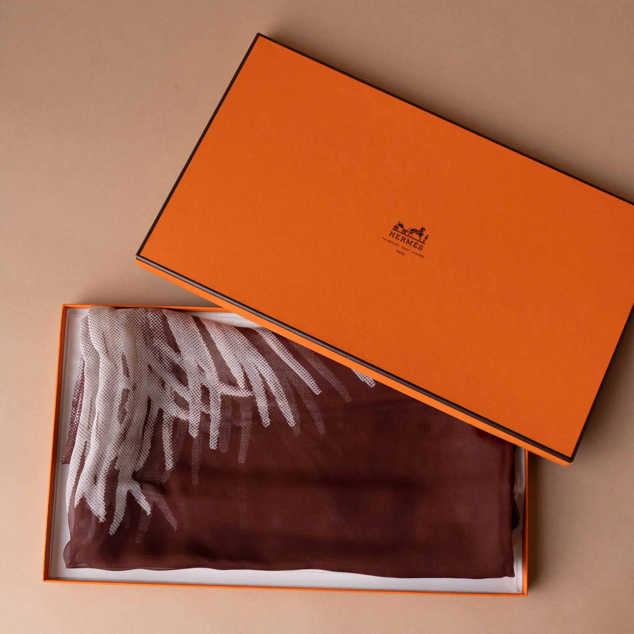 Hermès Dahlia Mousseline Silk Shawl 140 — Side Profile