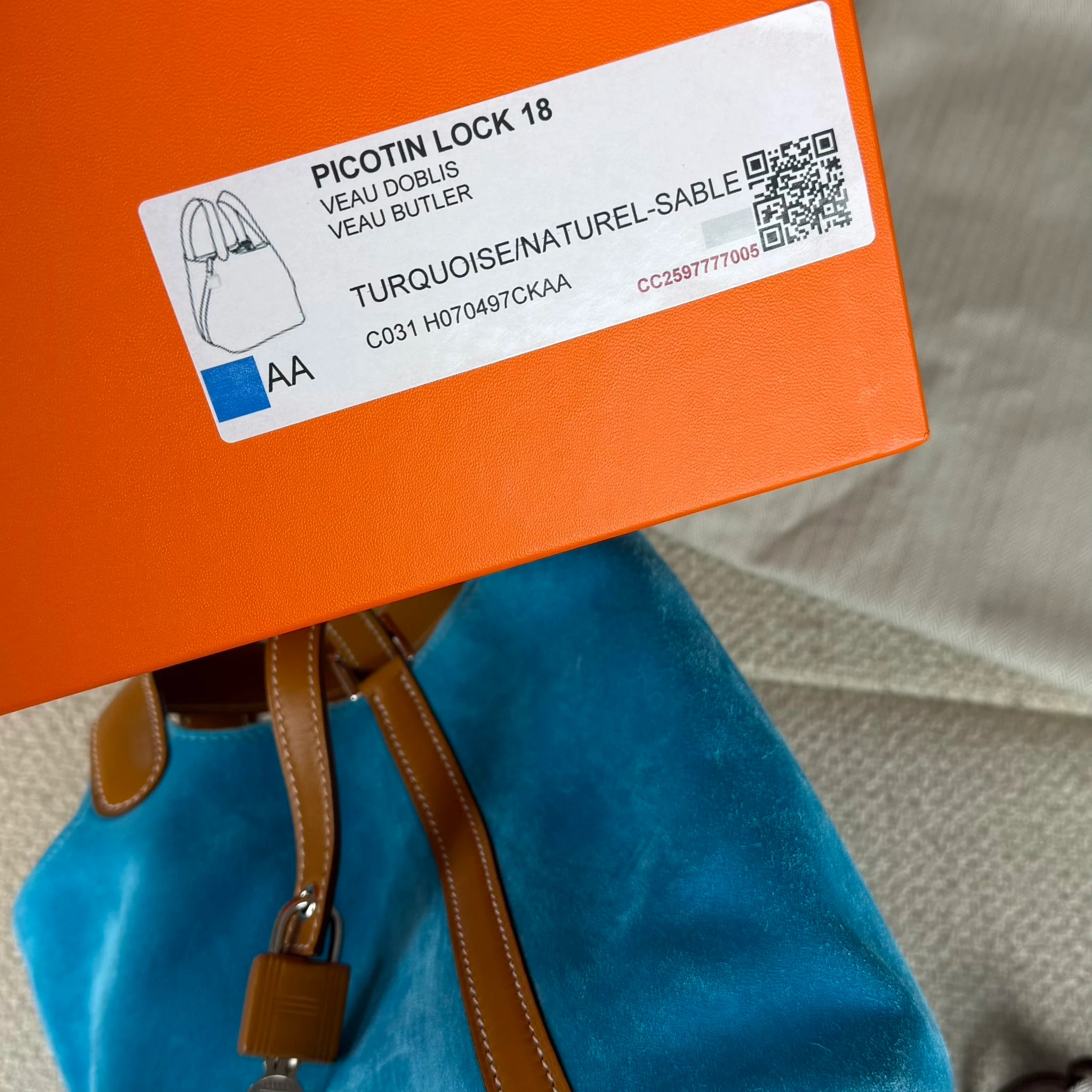 Eella Concept - Hermès Doblis and Butler Picotin Lock 18