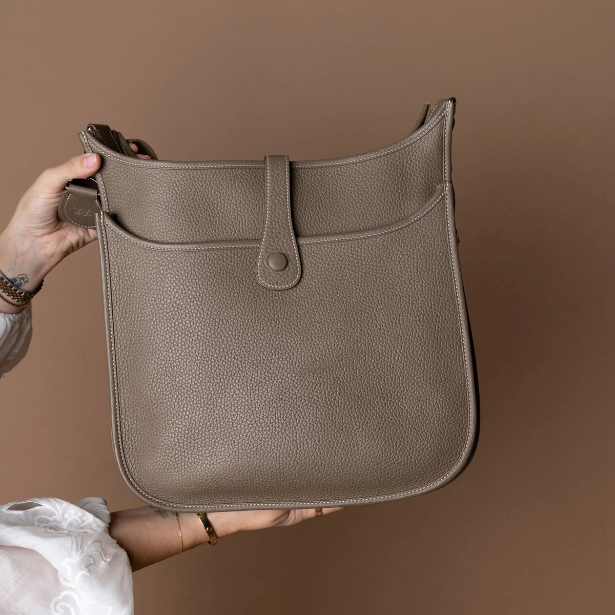 Hermès Evelyne 33 III — Front View
