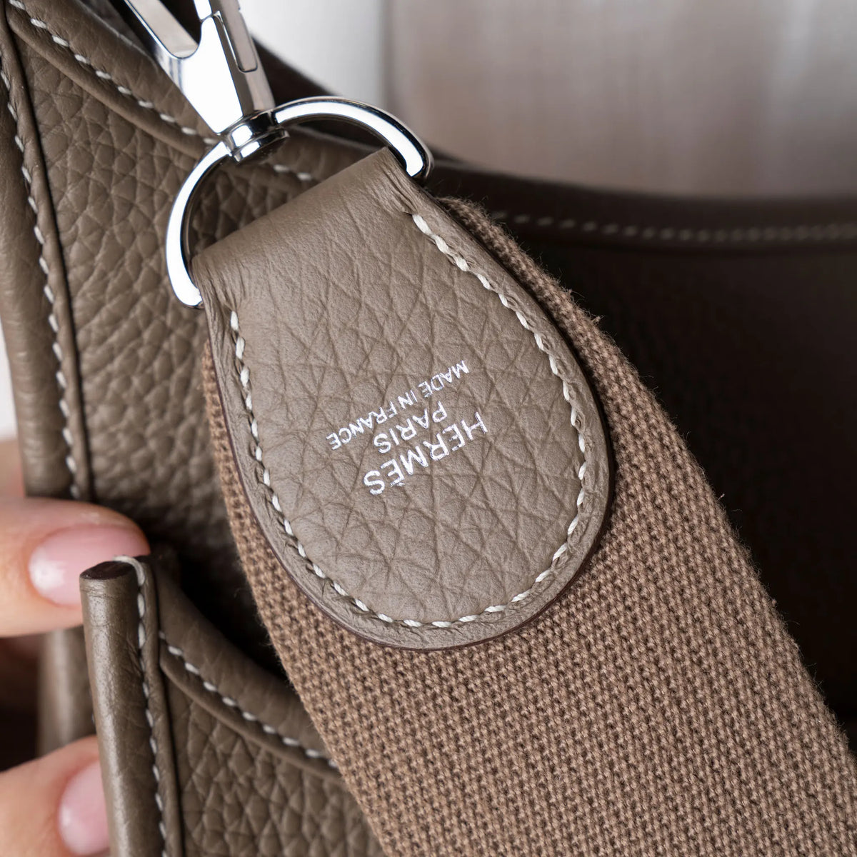 Hermès Evelyne 33 III — Back View