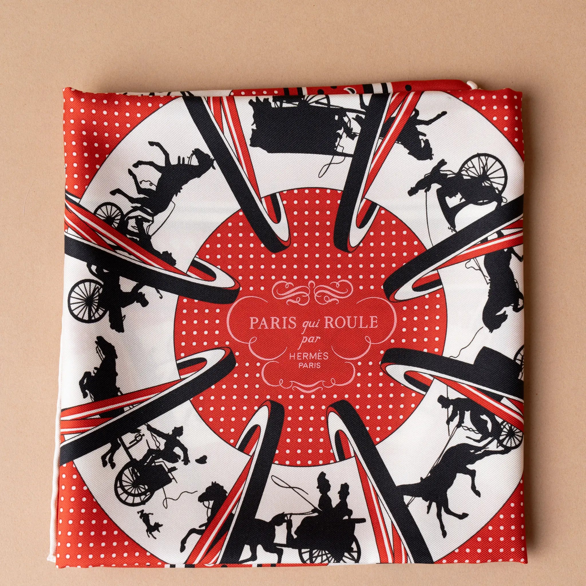 Hermès Paris Qui Roule Bandana — Front View