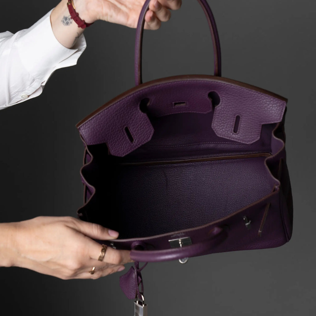 Hermès Togo Birkin Retourne 30 — Interior Detail