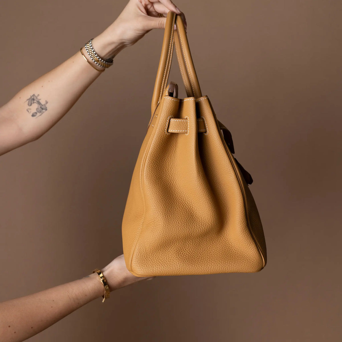 Hermès Togo Birkin Retourne 35 — Back View