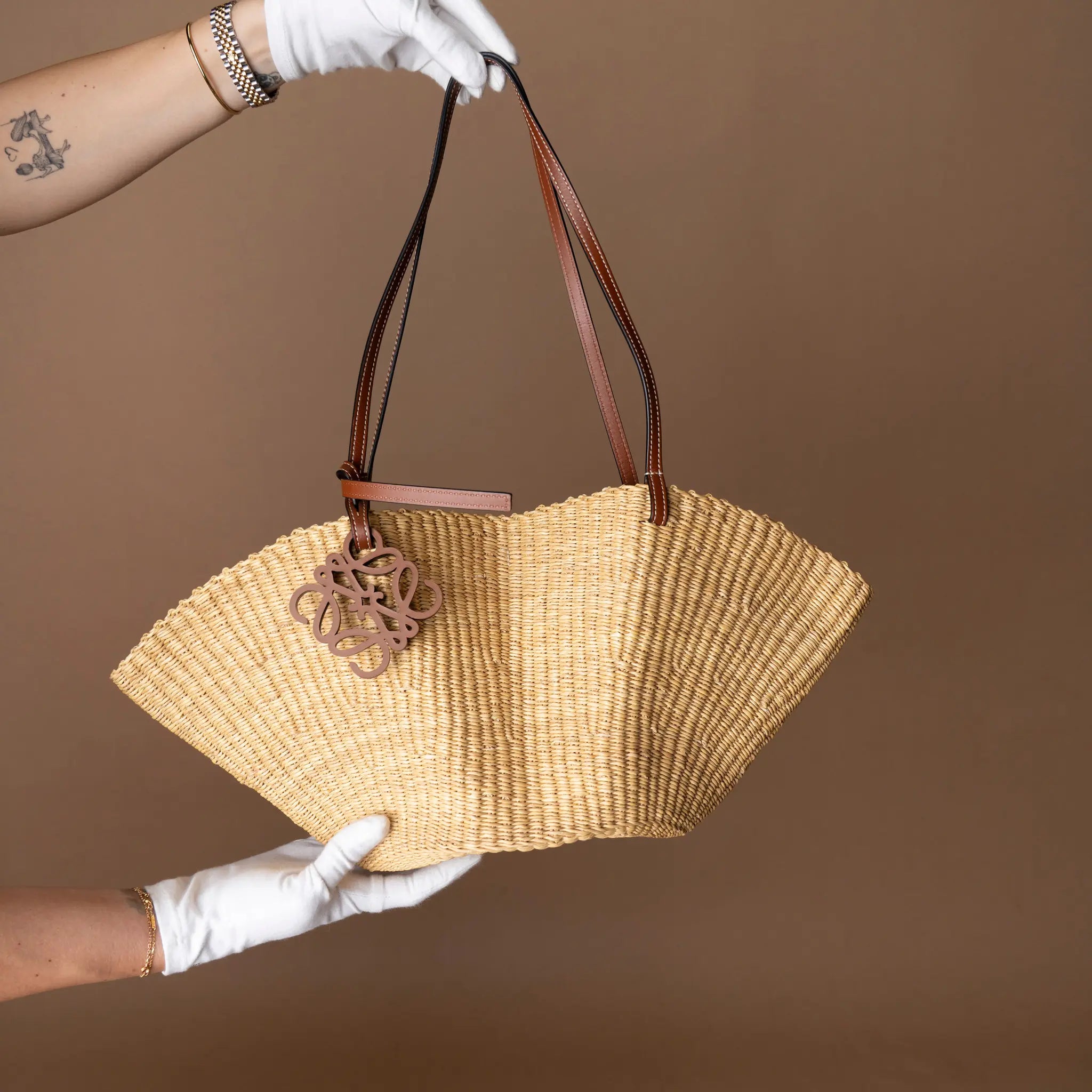 Loewe Shell Basket — Side Profile