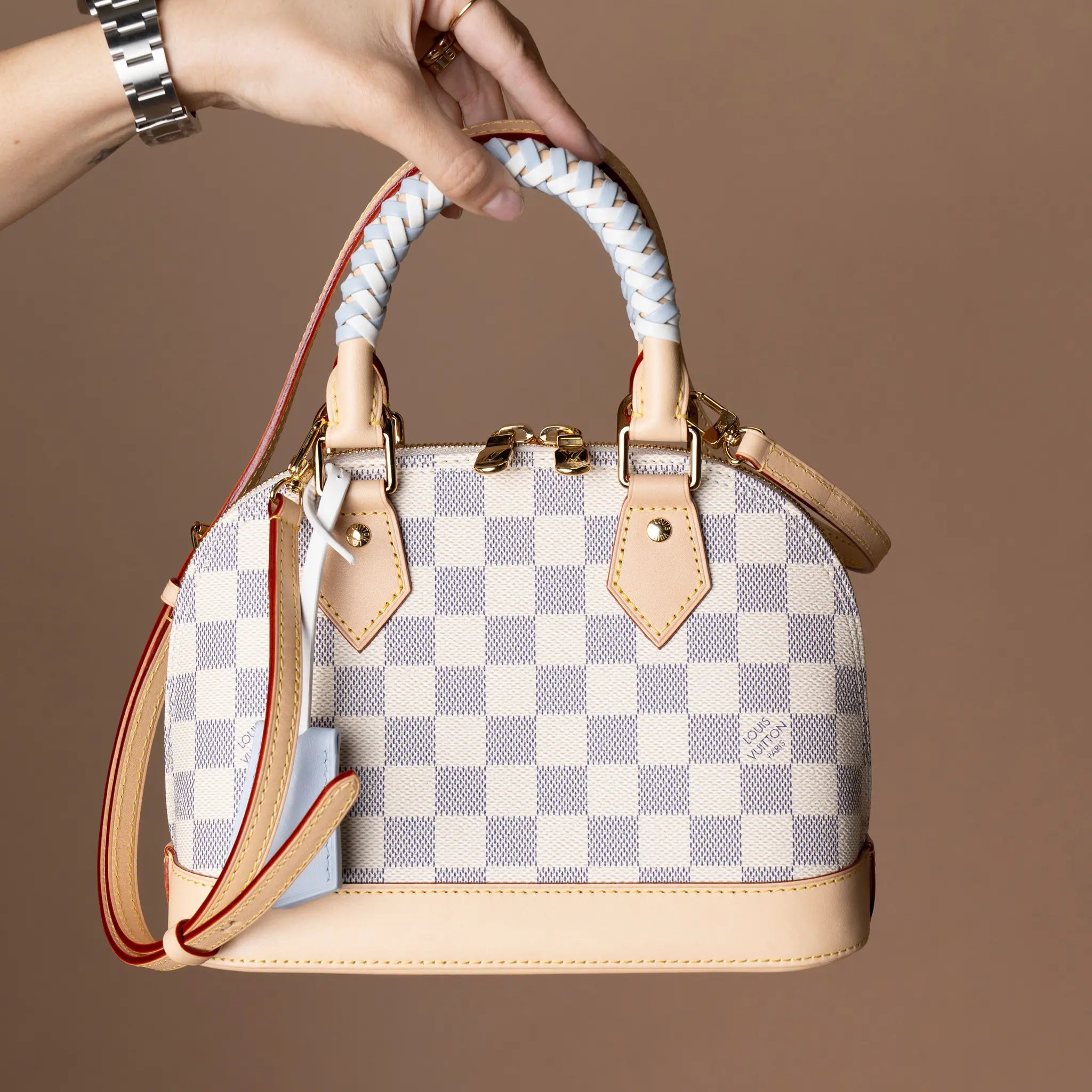 Louis Vuitton Alma BB Damier Azur — Detail View
