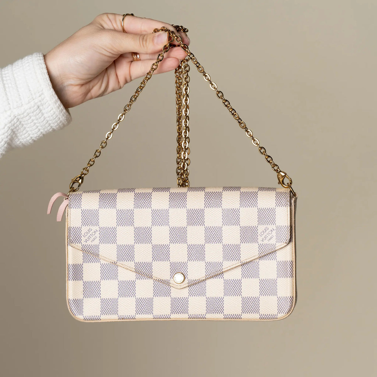 Louis Vuitton Damier Azur Felicie — Side Profile