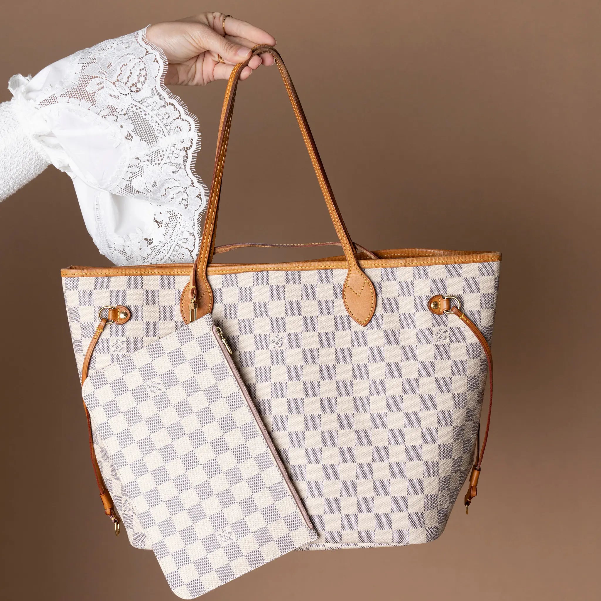 Louis Vuitton Damier Azur Neverfull MM — Featured Image