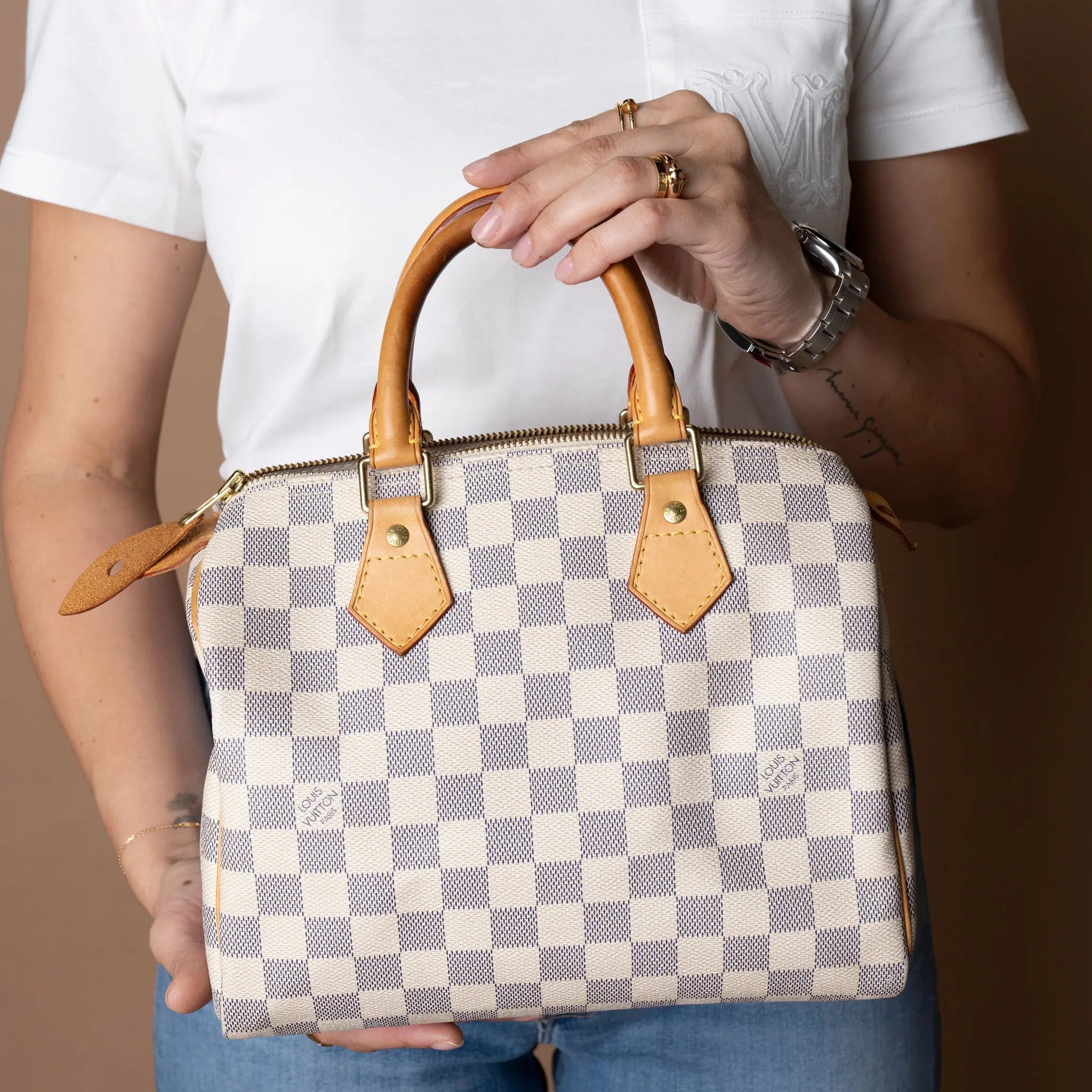 Louis Vuitton Damier Azur Speedy 25 — Back View