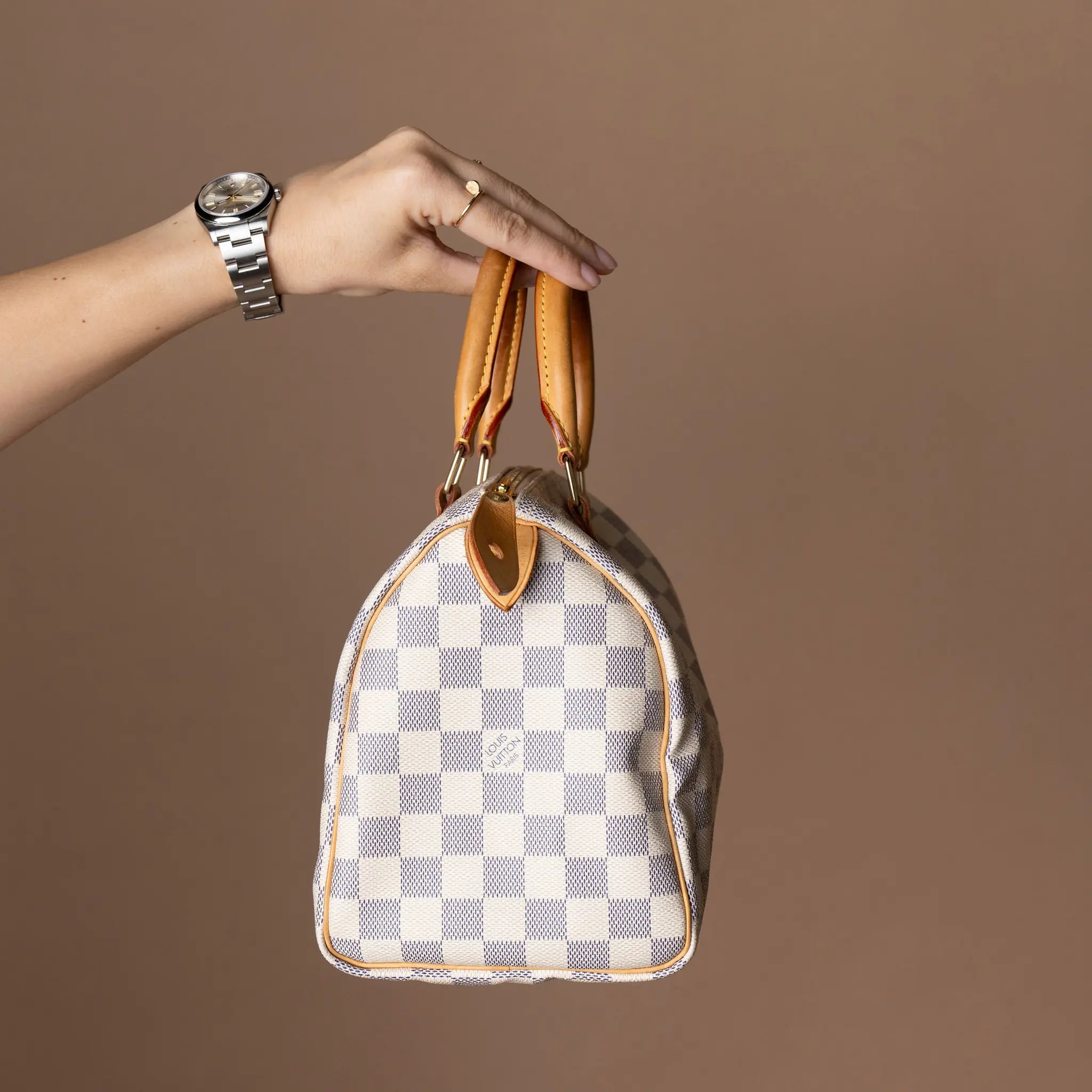 Louis Vuitton Damier Azur Speedy 25 — Side Profile