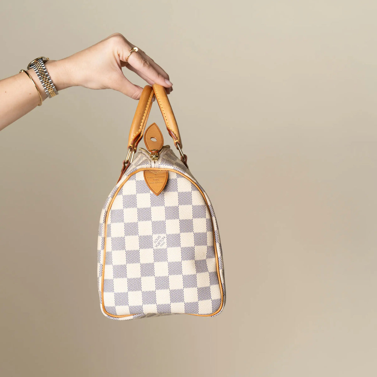 Louis Vuitton Damier Azur Speedy 25 — Side Profile