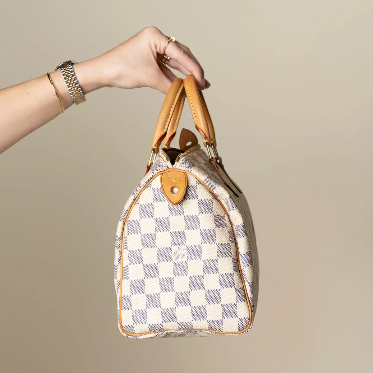 Louis Vuitton Damier Azur Speedy 25 — Interior Detail