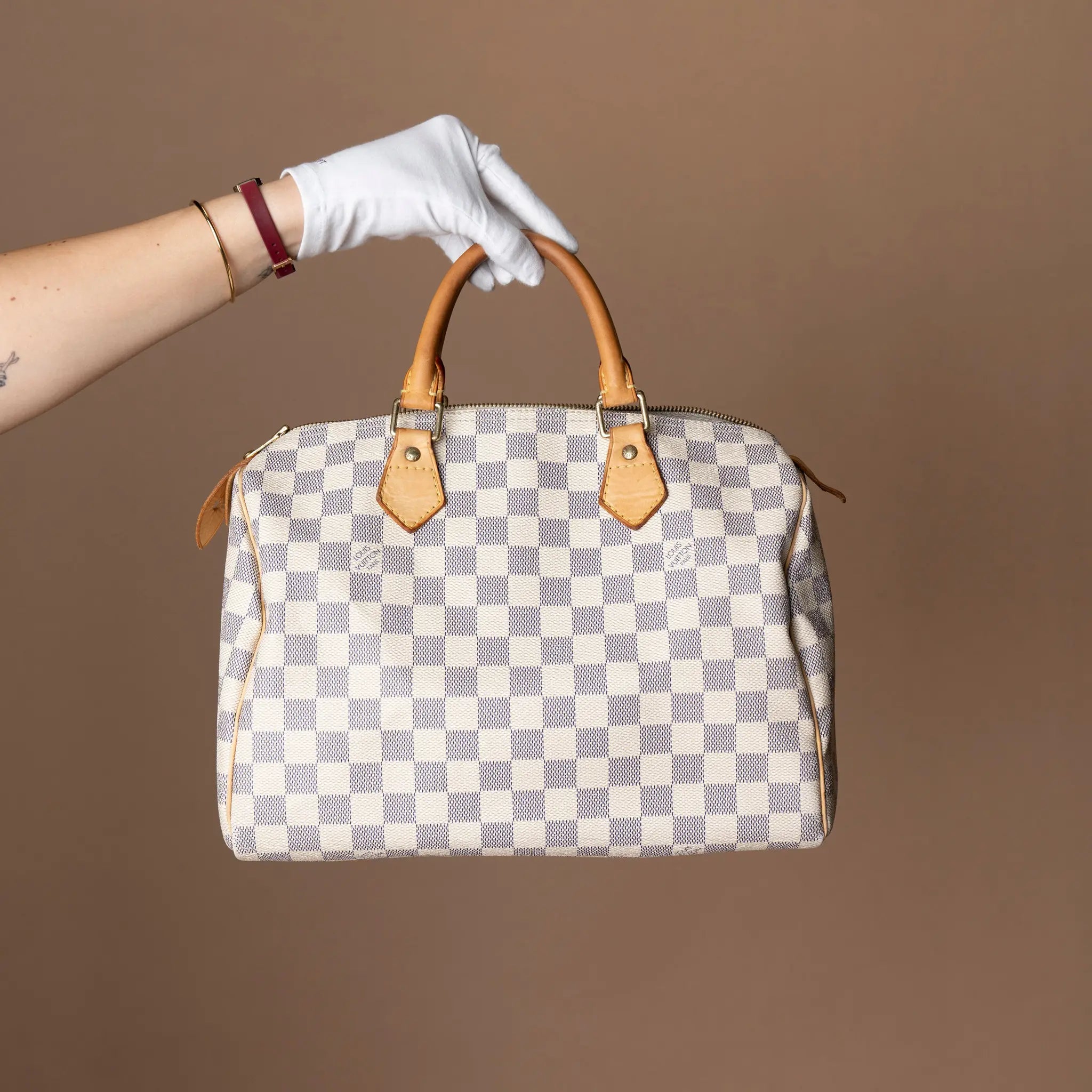 Louis Vuitton Damier Azur Speedy 30 — Featured Image