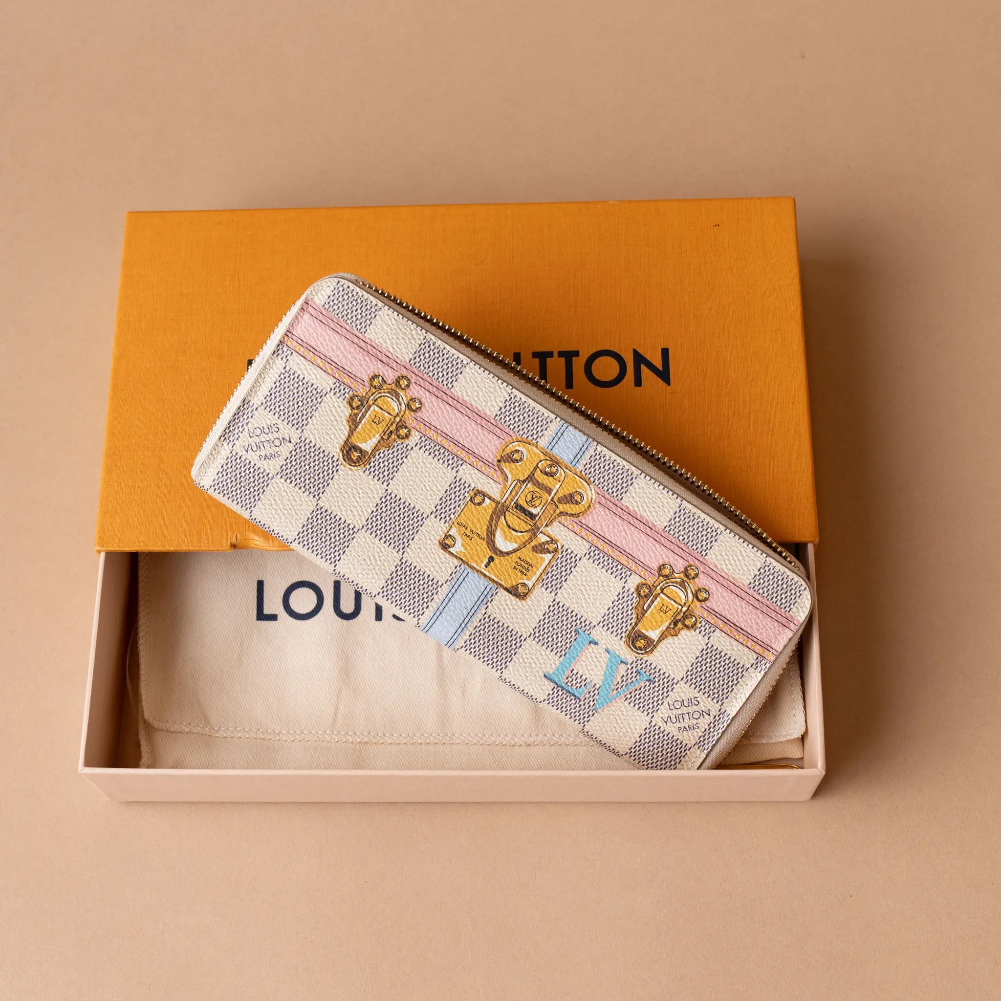 Louis Vuitton Damier Azur Summer Trunks Zippy Long Wallet — Side Profile