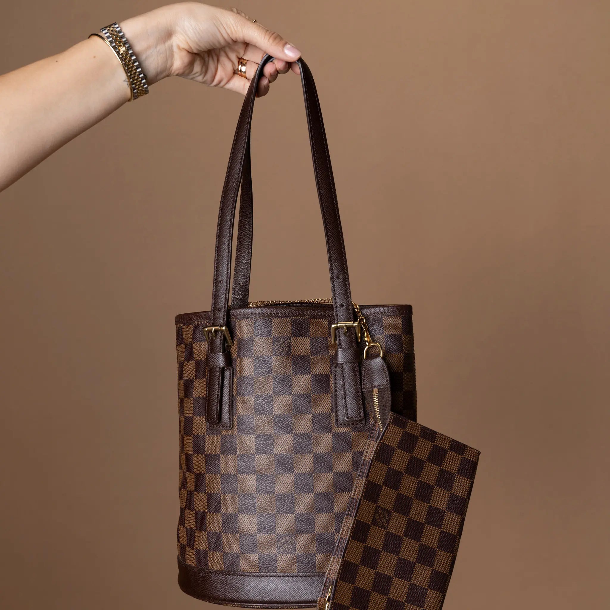 Louis Vuitton Damier Ebene Marais — Front View