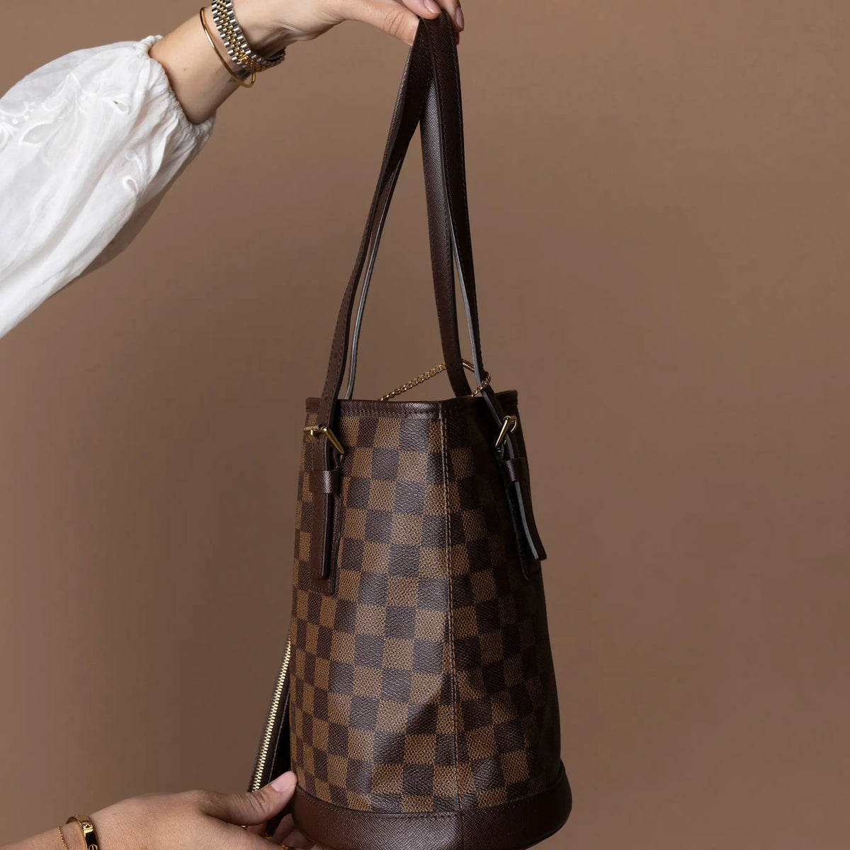 Louis Vuitton Damier Ebene Marais — Back View