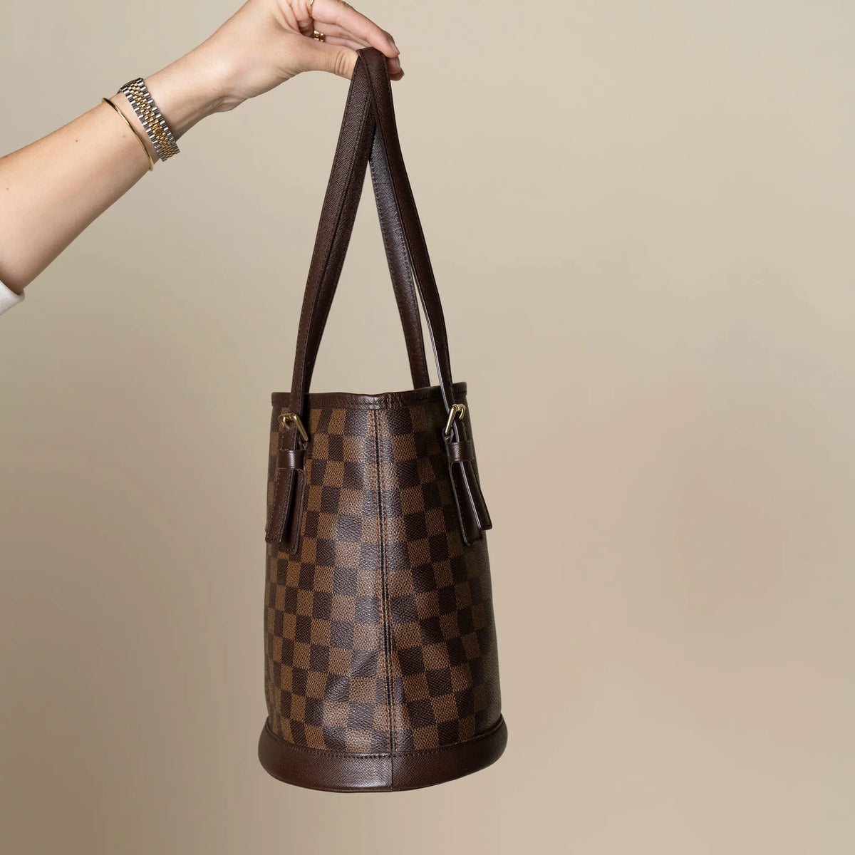 Louis Vuitton Damier Ebene Marais — Side Profile