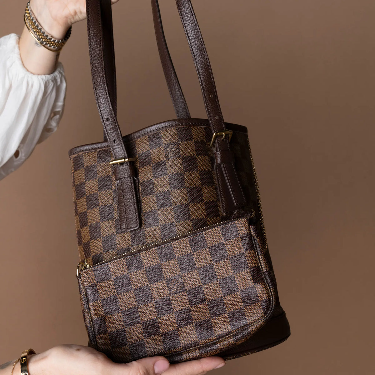 Louis Vuitton Damier Ebene Marais — Side Profile