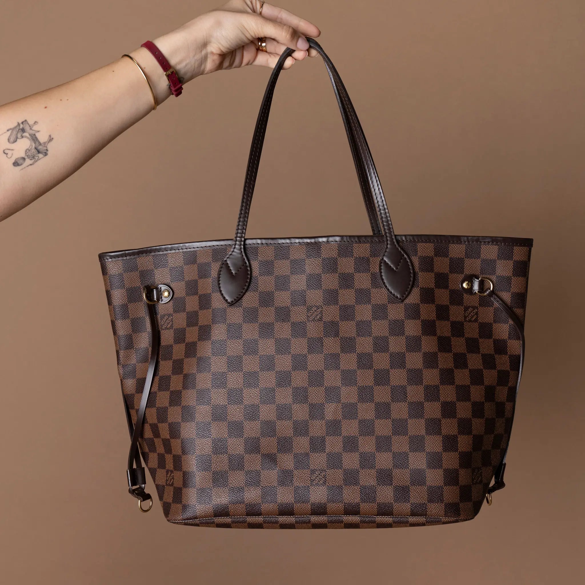 Louis Vuitton Damier Ebene Neverfull MM — Front View