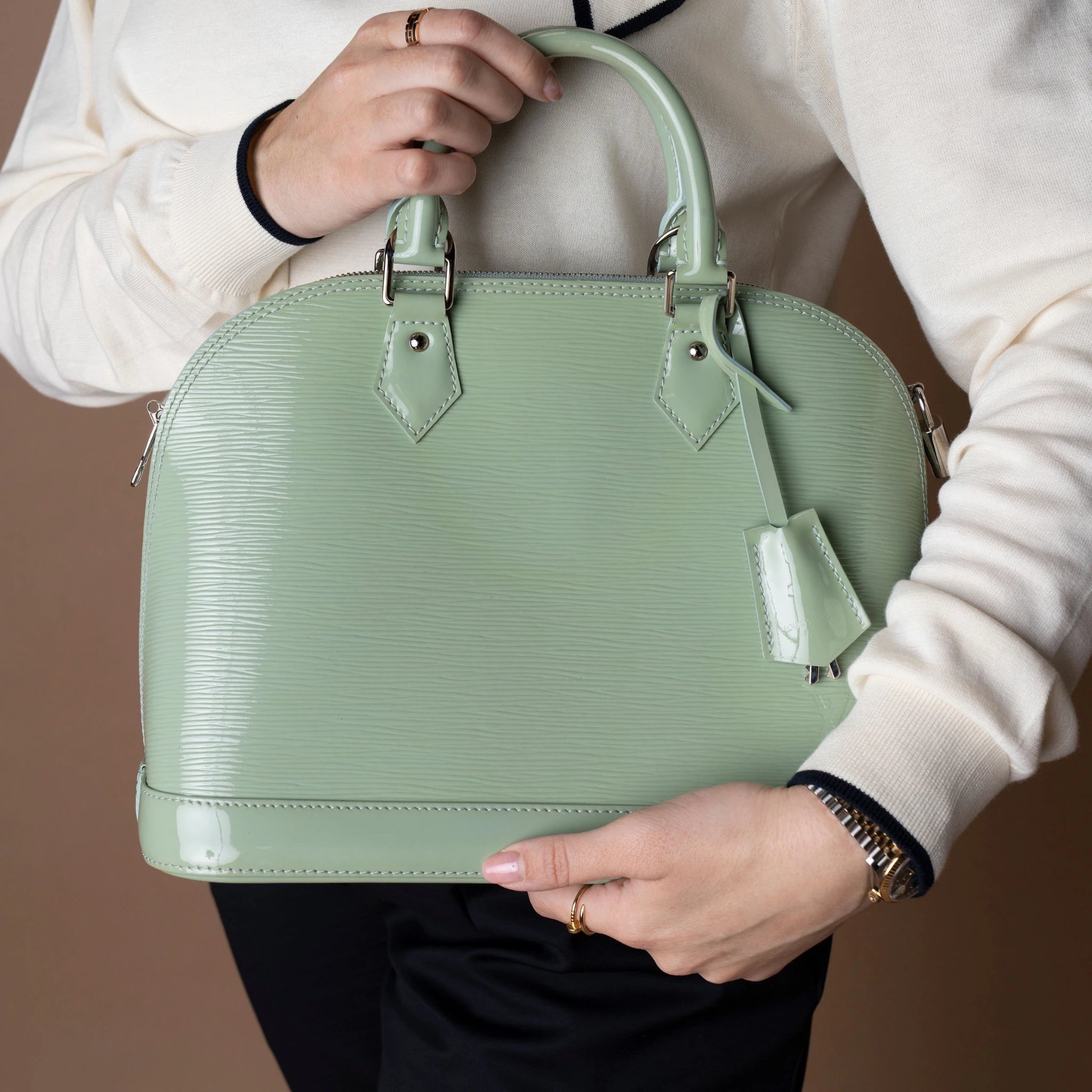 Louis Vuitton Epi Alma PM