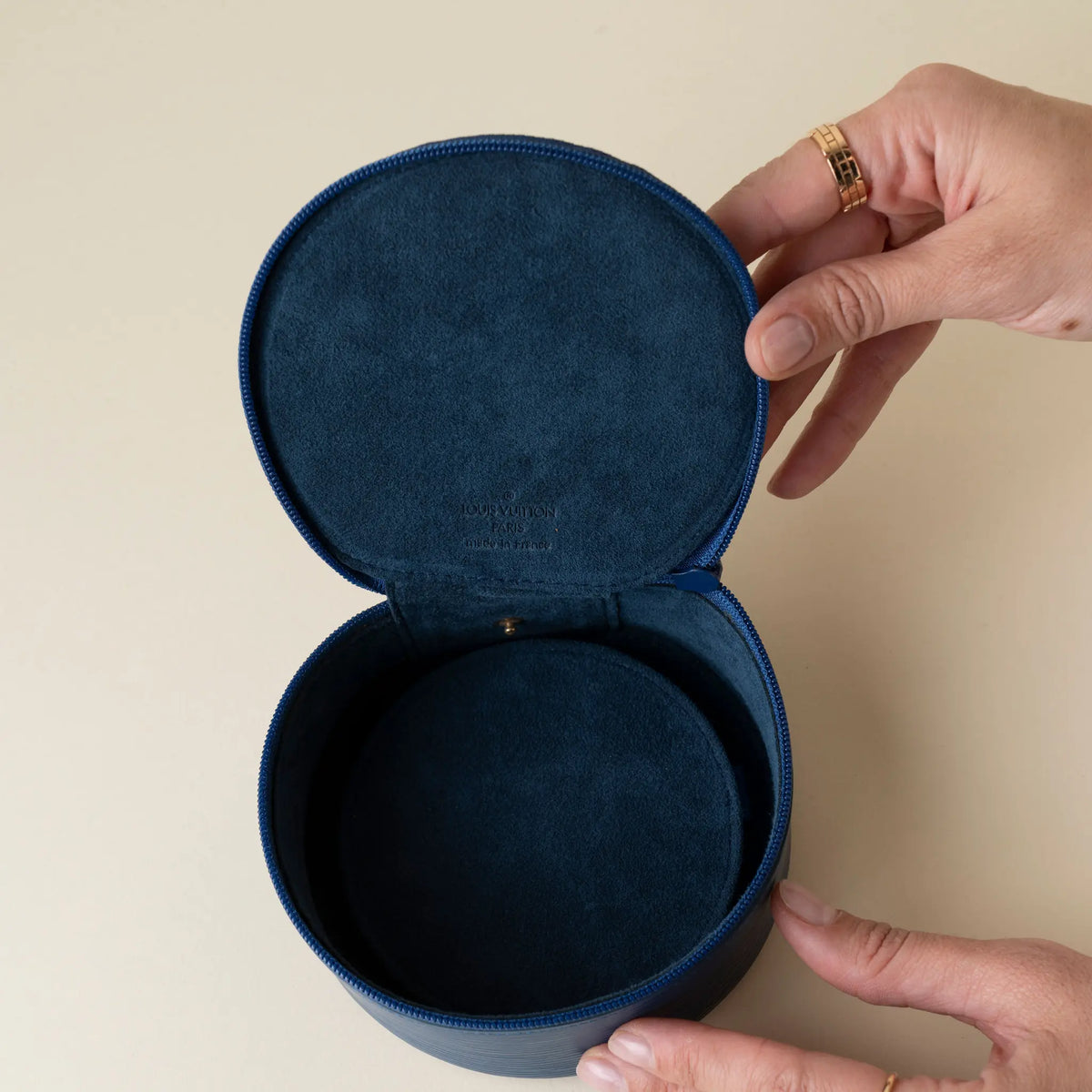 Louis Vuitton Epi Ecrin Bijoux Travel Jewelry Case — Side Profile