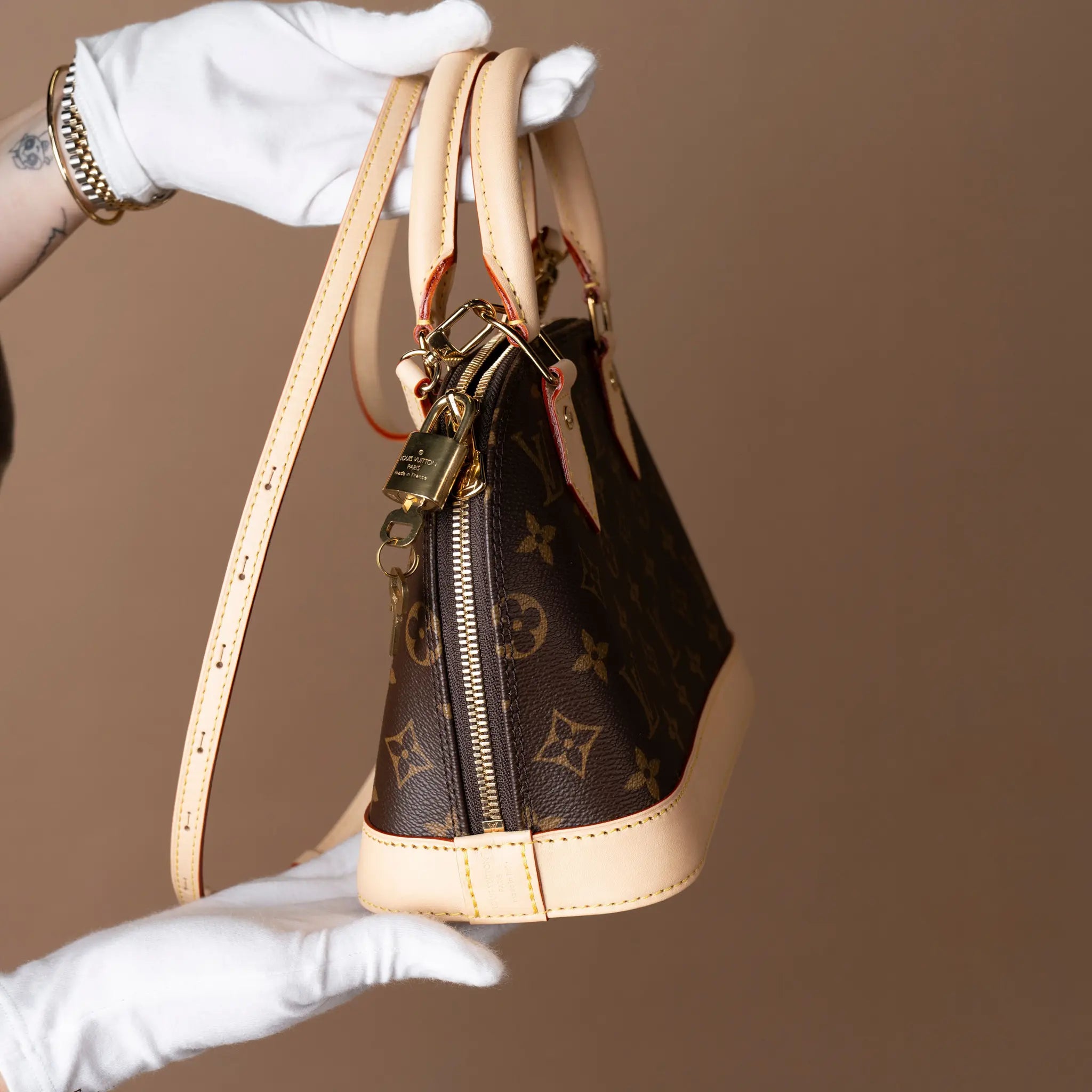 Louis Vuitton Monogram Alma BB — Close-up Detail