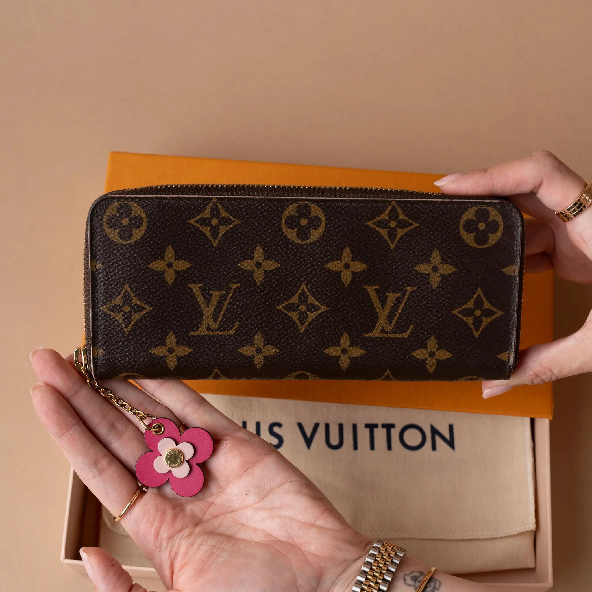 Louis Vuitton Monogram Blooming Flower Clemence Wallet — Front View