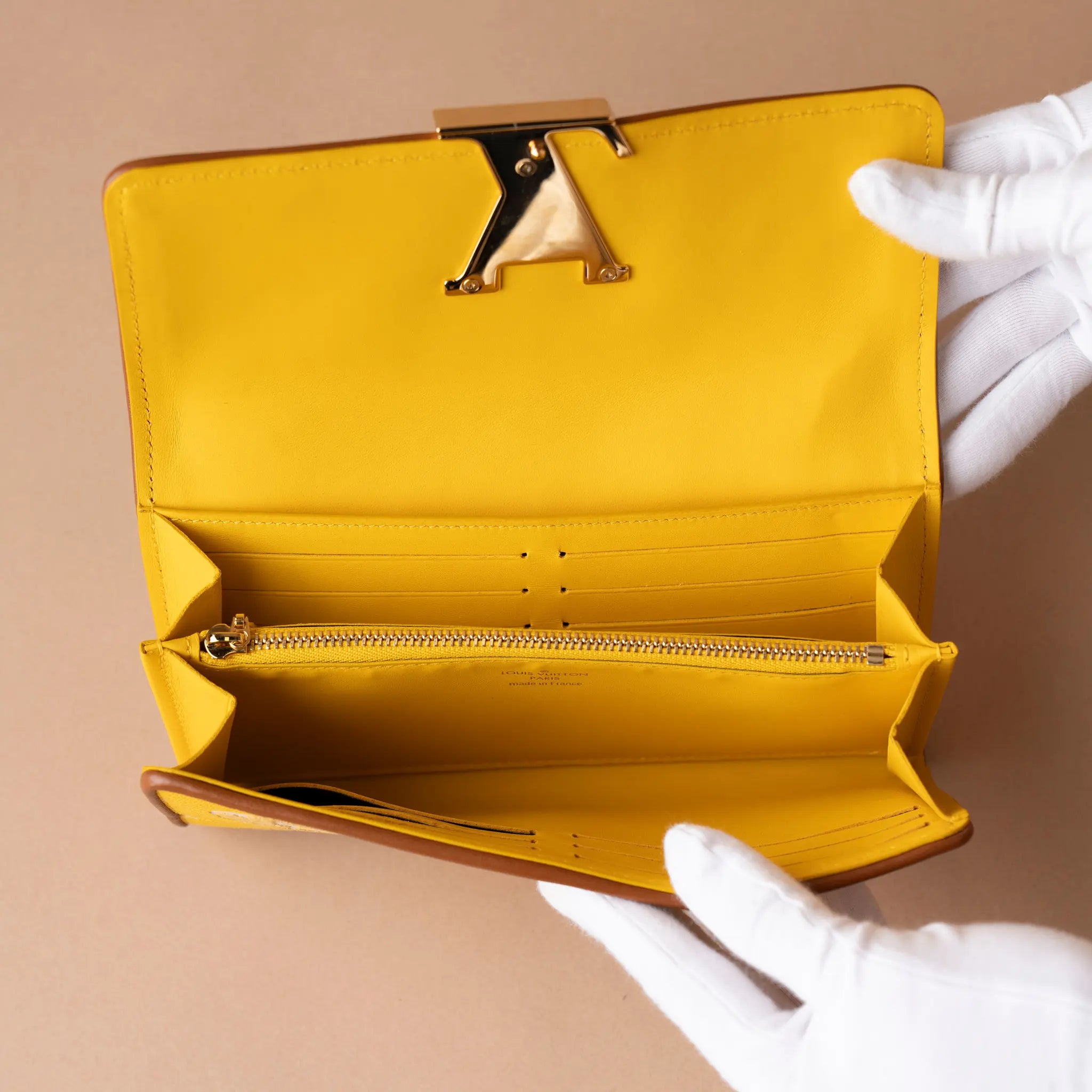 Louis Vuitton Monogram Canvas Portefeuille Capucines Long Wallet — Side Profile