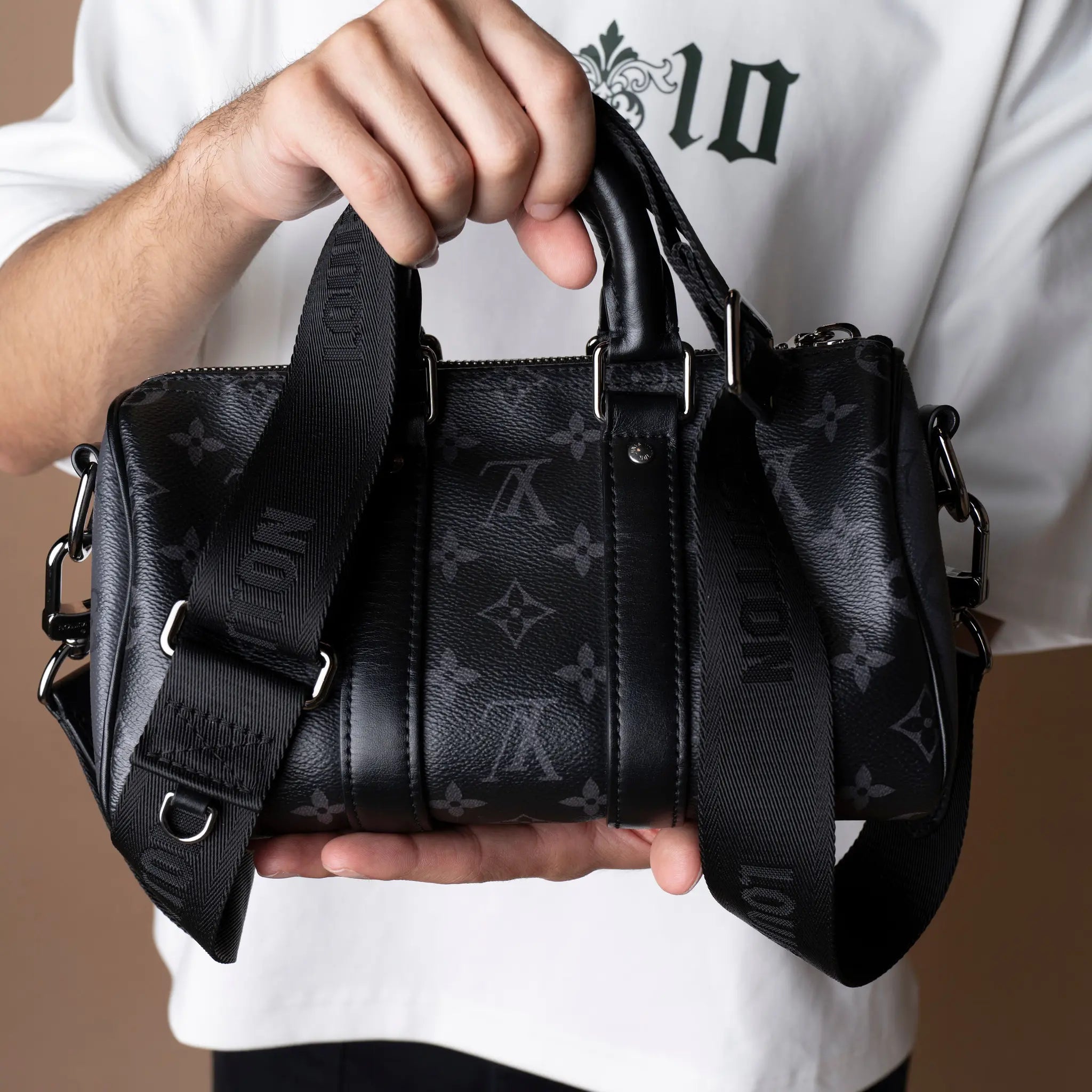 Louis Vuitton Monogram Eclipse Reverse Keepall Bandouliere 25 — Featured Image