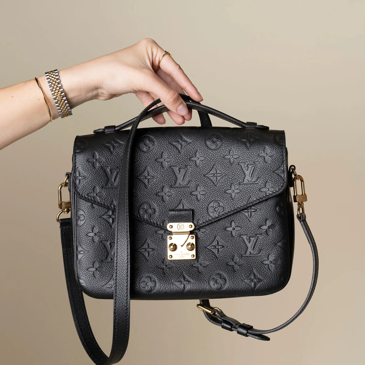 Louis Vuitton Monogram Empreinte Pochette Metis — Featured Image