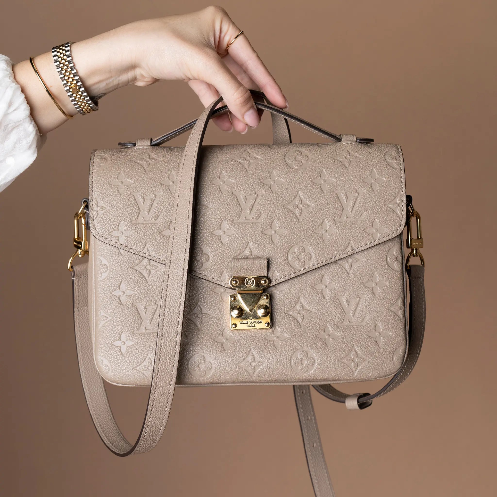Louis Vuitton Monogram Empreinte Pochette Metis — Close-up Detail
